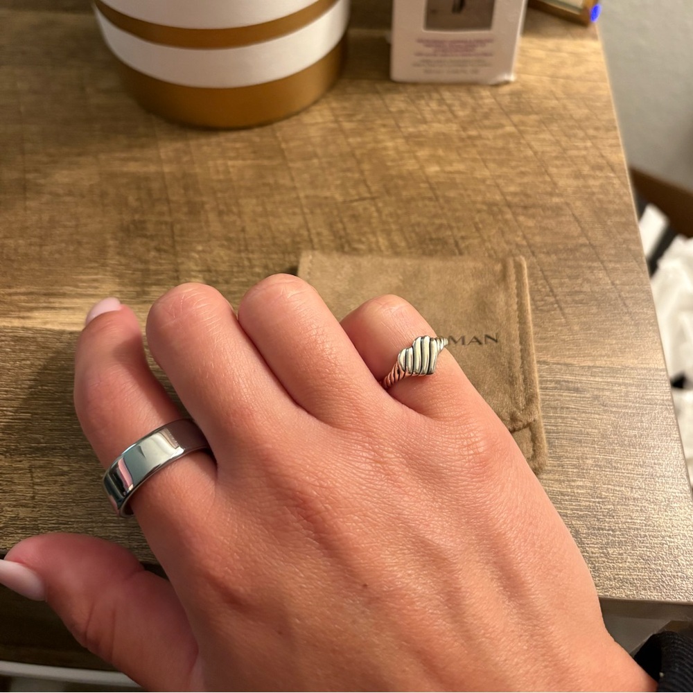 David yurman cable heart pinky ring size 4.5 - Picture 8 of 9
